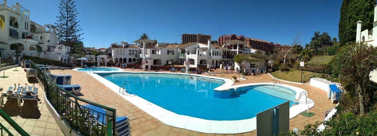 Апартаменти Pueblo Blanco Бенальмадена Екстер'єр фото