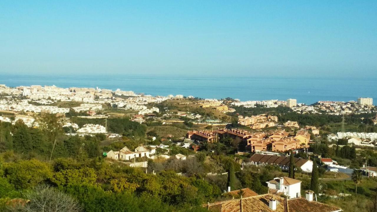 Апартаменти Pueblo Blanco Бенальмадена Екстер'єр фото